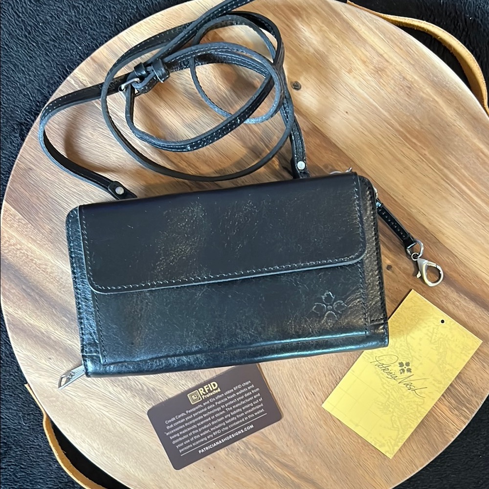 Patricia Nash Crossbody Purse/Wallet, Black